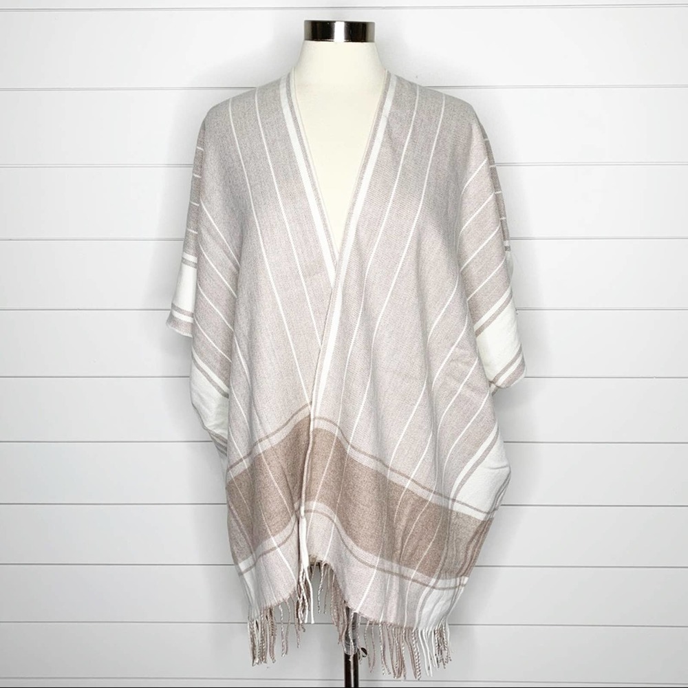 LOFT Plaid Poncho/Shrug